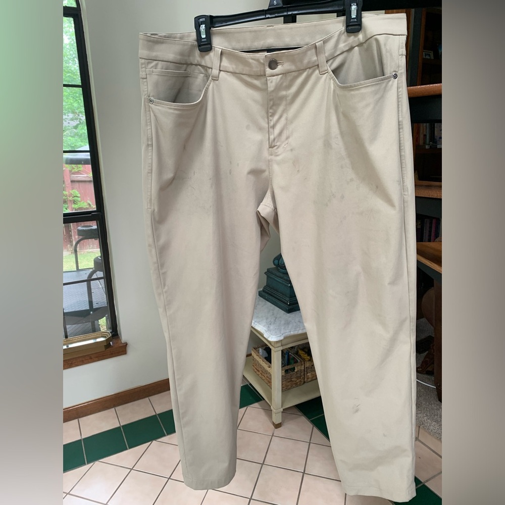 Men's khaki Pants